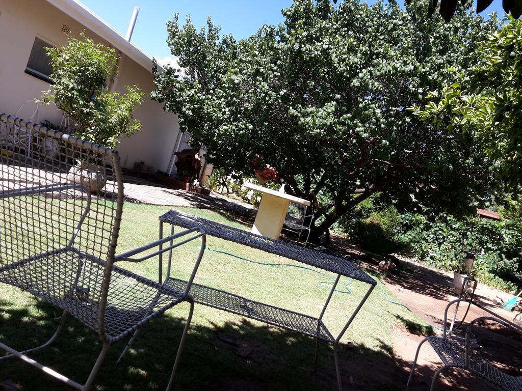 Heila'S In House Family Room-Homestay! Bloemfontein Esterno foto